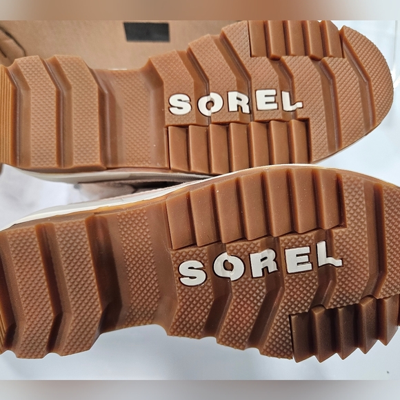 Ladies NWT Sorel Winter Boots - Picture 8 of 9